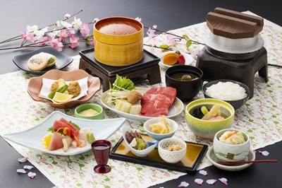 磯はなびから眺める景色や会席料理｢葵｣を味わい四季を満喫しよう！【食事会場おまかせ】
