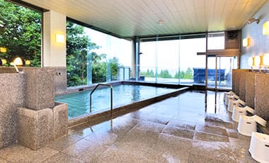 Public bath Yuraku with separate open air bath